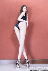 BEAUTYLEG 1921 Una